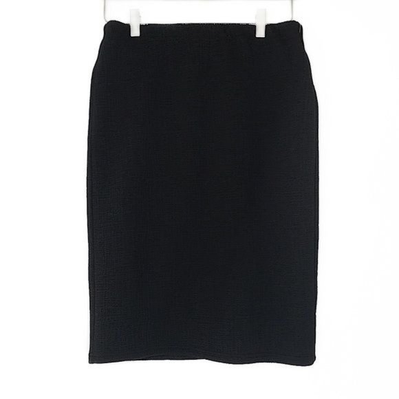 CARMEN MARC VALVO Stretch Textured Skirt In Black Size 4 - Picture 1 of 4